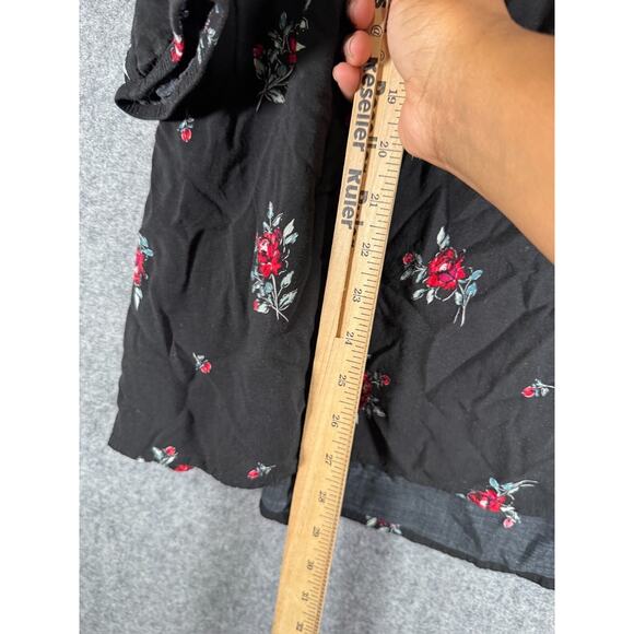 J Jill Blouse Women Medium Black Smocked Long Sleeve Floral Boho Relax Dark Fair - Picture 5 of 7